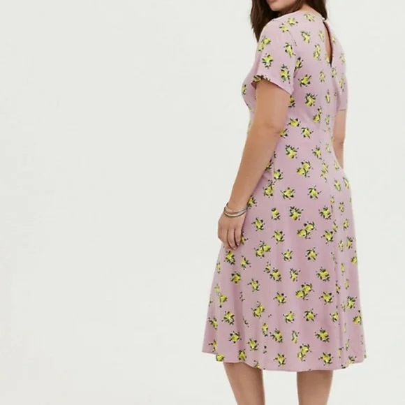 Torrid - Lemon Print Midi Dress - Picture 3 of 8